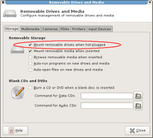 Xfce 4.8 option to mount removable drives when hot-plugged.